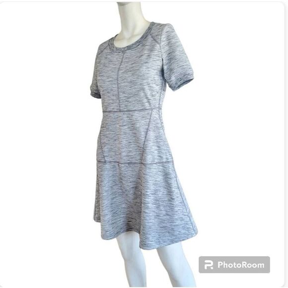 Athleta women's Sz XS En Route light gray space dye dress - Picture 4 of 8